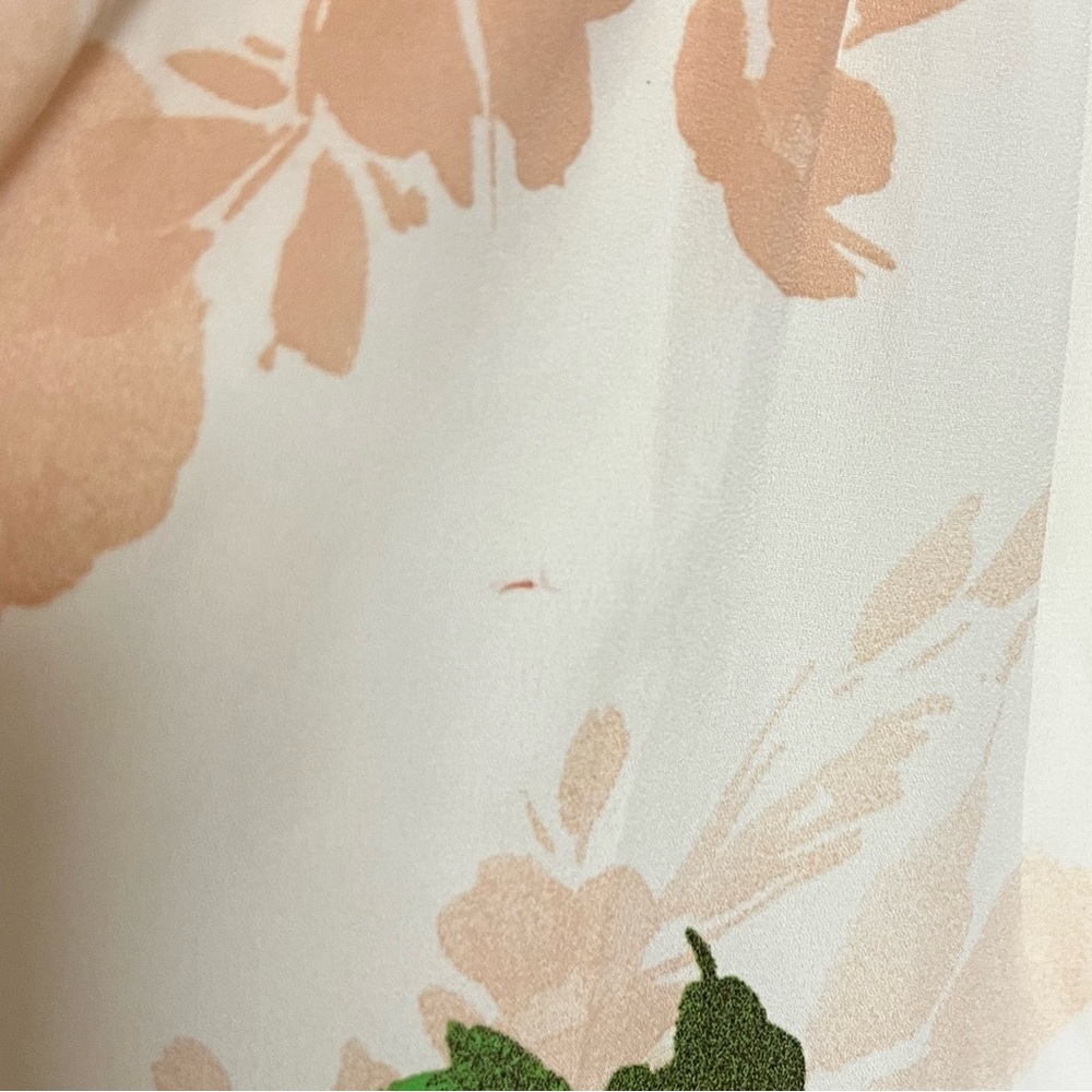 Gorgeous Nicole Miller Floral Dress With Ruffle - Picture 8 of 8